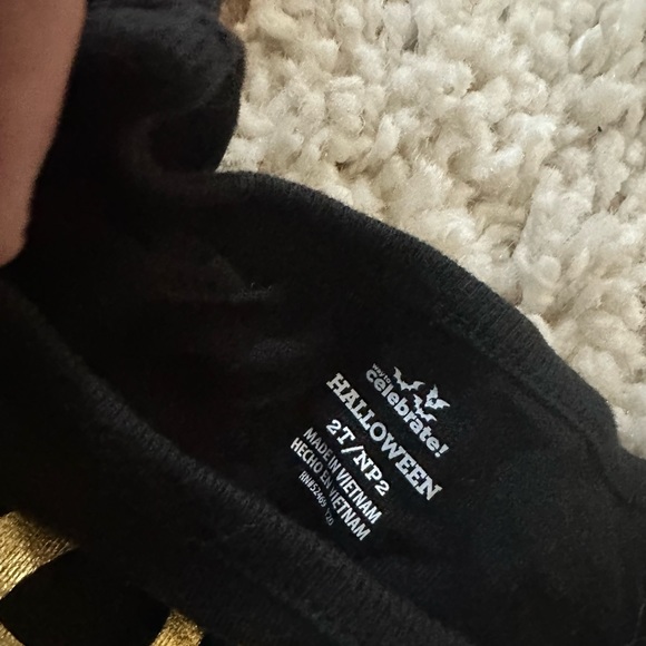 Cute little boy, or a little girl, Halloween holiday matching outfit set. - Picture 4 of 4